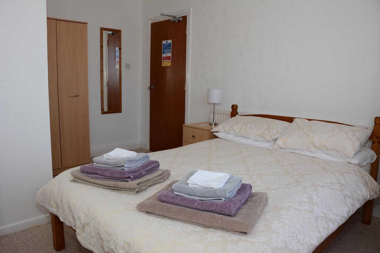 The Cove Guest House Rhyl Exterior foto